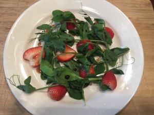 pea shoots and strawberry salad recipe